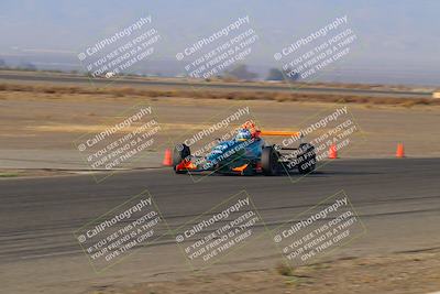 media/Oct-29-2022-CalClub SCCA (Sat) [[e05833b2e9]]/Around the Pits/